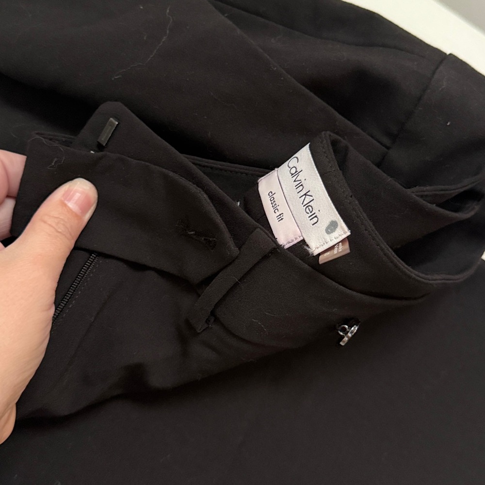 Calvin Klein Women’s Black Suit Jacket and Pants - Picture 5 of 5